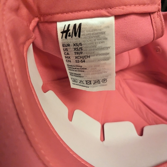 Salmon Pink Baseball Hat - H&M - Picture 3 of 5